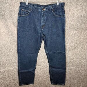 NWT Wrangler Men’s Five Star Premium Relaxed‎ Fit Jeans- Sz 38x34